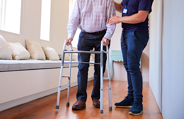 8 Reasons Why Goldens (Seniors) Are Switching to Elastic Shoelaces